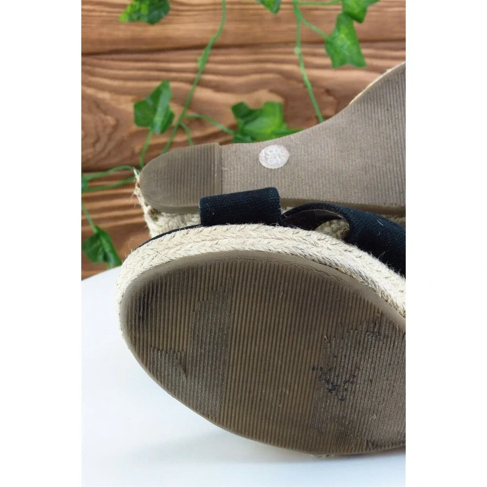 Banana Republic Sz 8.5 M Black Strappy‎ Fabric Women Sandals
